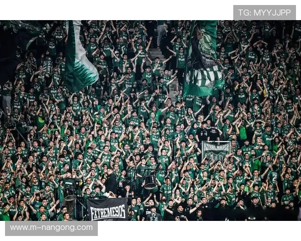 对手频繁变阵应对利物浦：从四后卫到五后卫，战术调整收效显著