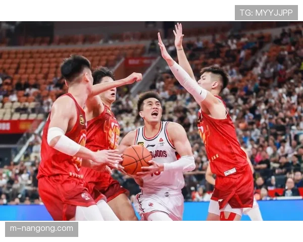 广州朗肽海本对阵福建晋江文旅，两队为季后赛资格展开生死战